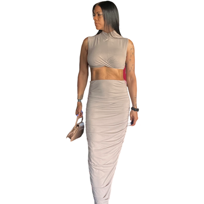 Women 2 piece crop top and skirt